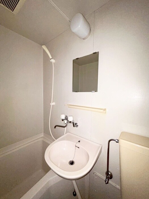 物件内観写真11　(洗面)