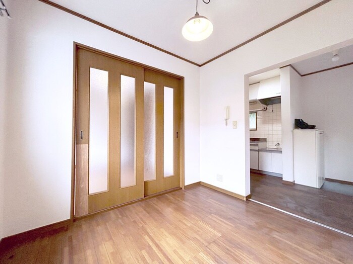 物件内観写真13　(居室)