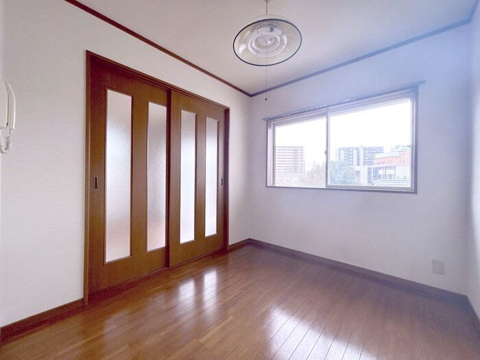 物件内観写真14　(居室)