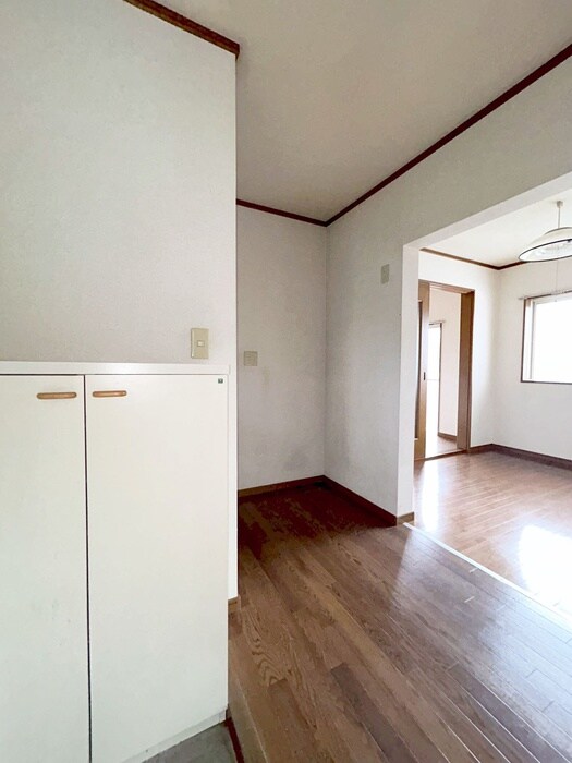 物件内観写真19　(廊下)