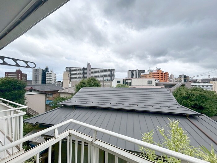 物件内観写真22　(室内からの展望)