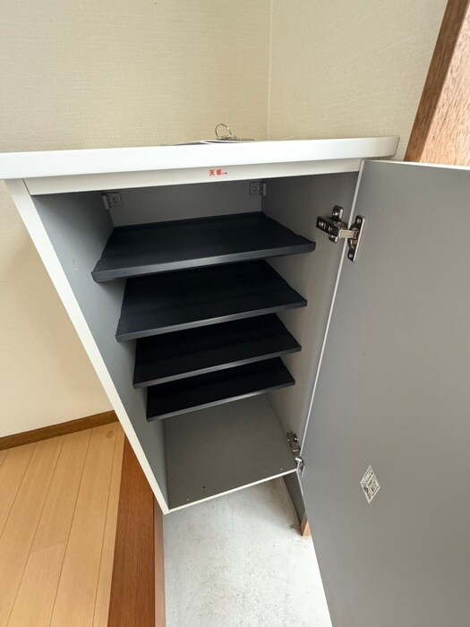 物件内観写真14　(靴箱)