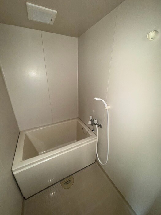 物件内観写真16　(バス／シャワールーム等)