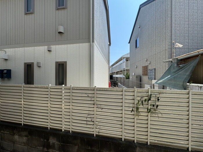 物件内観写真21　(室内からの展望)