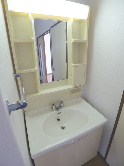 物件内観写真15　(洗面)
