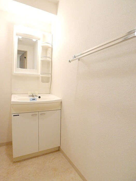 物件内観写真15　(洗面)