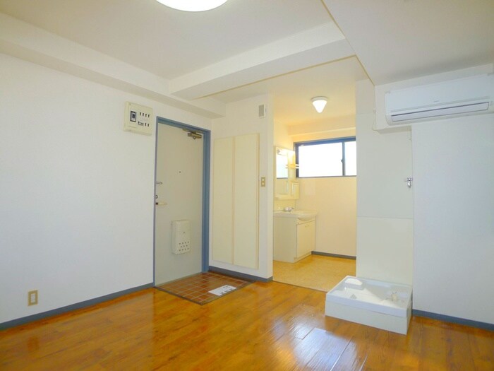 物件内観写真11　(居室)