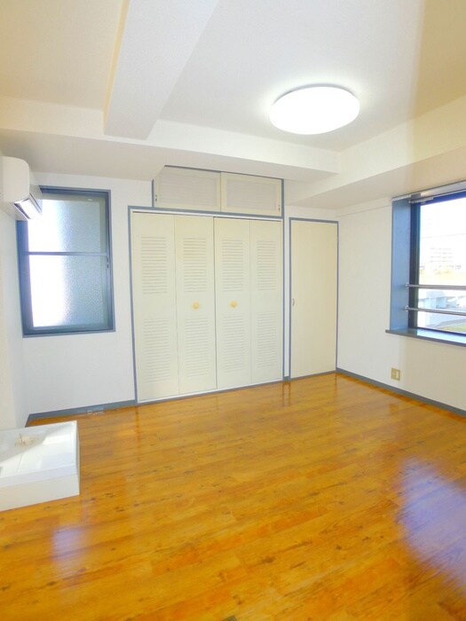 物件内観写真15　(廊下)