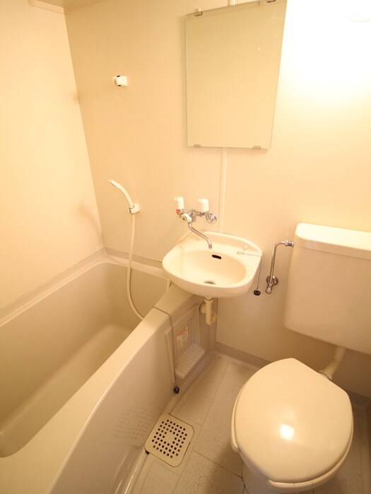 物件内観写真9　(バス／シャワールーム等)