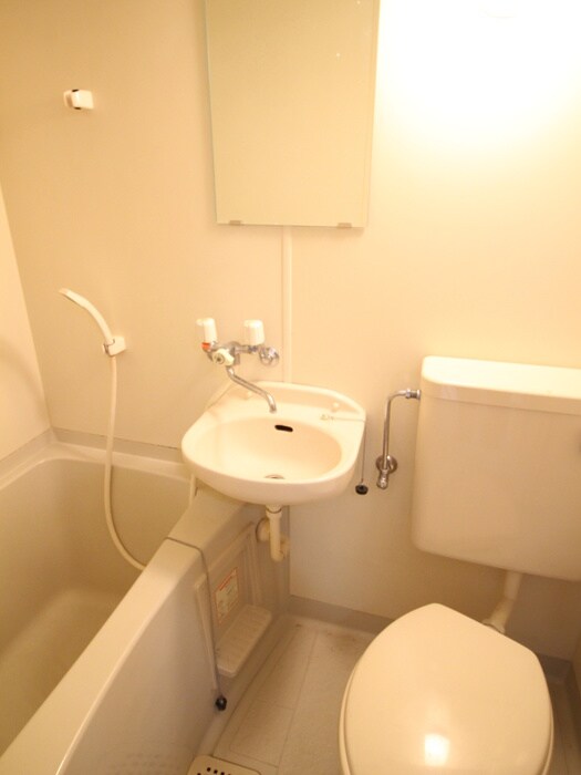 物件内観写真10　(洗面)