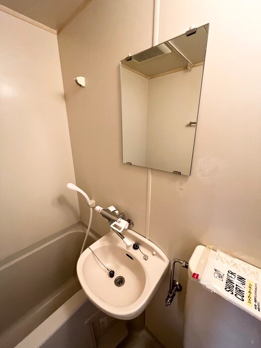 物件内観写真11　(洗面)