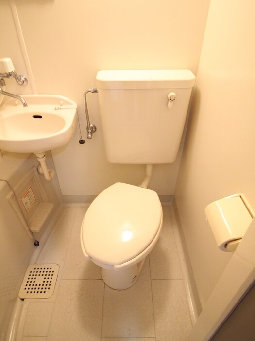 物件内観写真11　(トイレ)