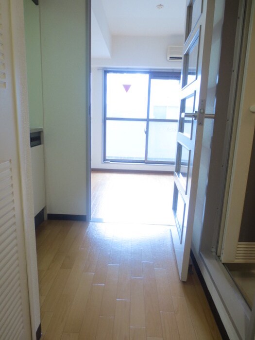 物件内観写真21　(廊下)