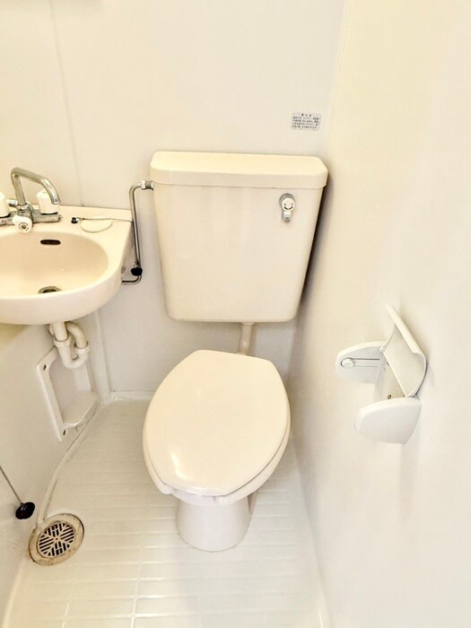 物件内観写真11　(トイレ)