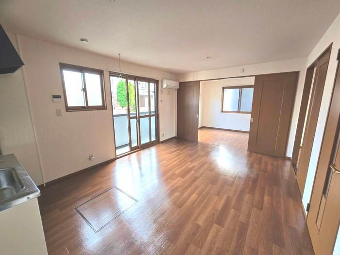 物件内観写真13　(居室)