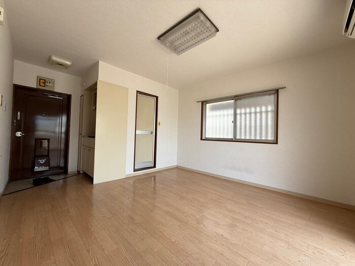 物件内観写真17　(廊下)