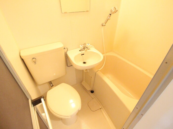 物件内観写真8　(バス／シャワールーム等)