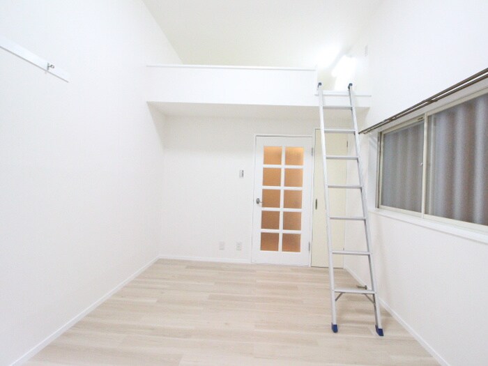 物件内観写真11　(居室)