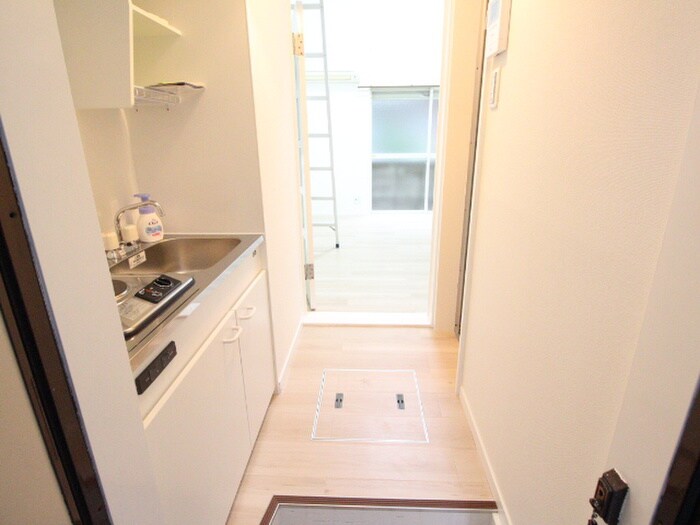 物件内観写真19　(廊下)