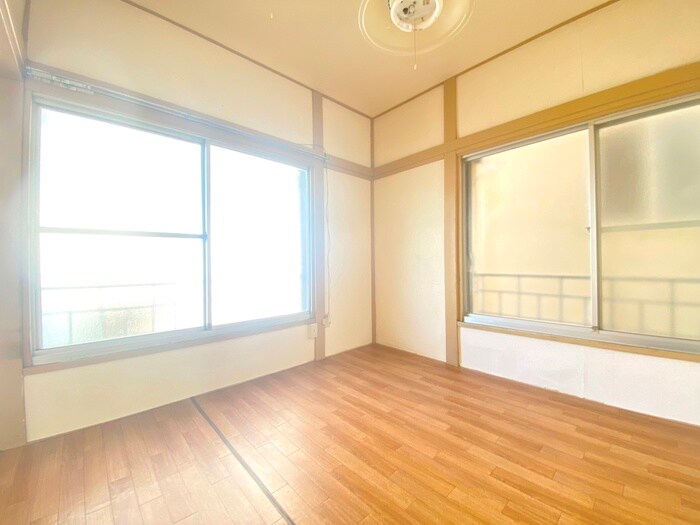 物件内観写真7　(居室)