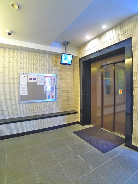 物件外観写真6　(建物設備)