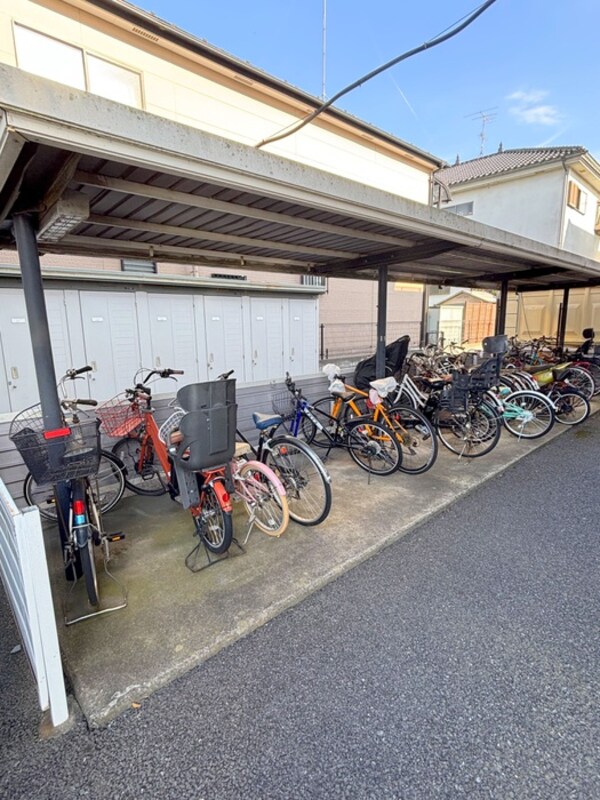 駐輪場