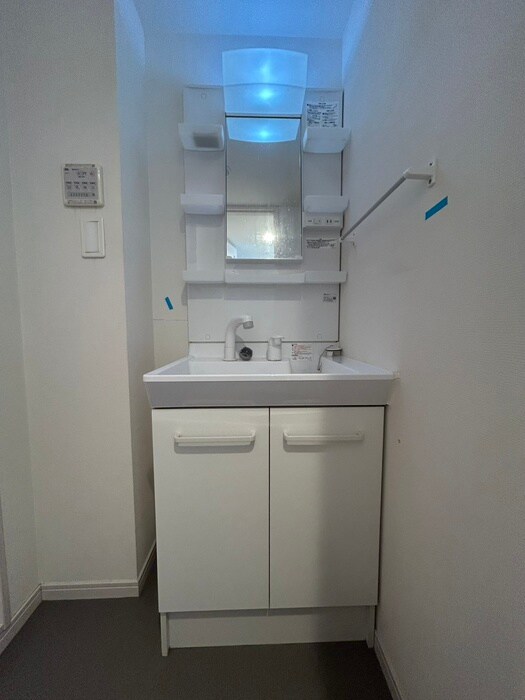 物件内観写真13　(洗面)