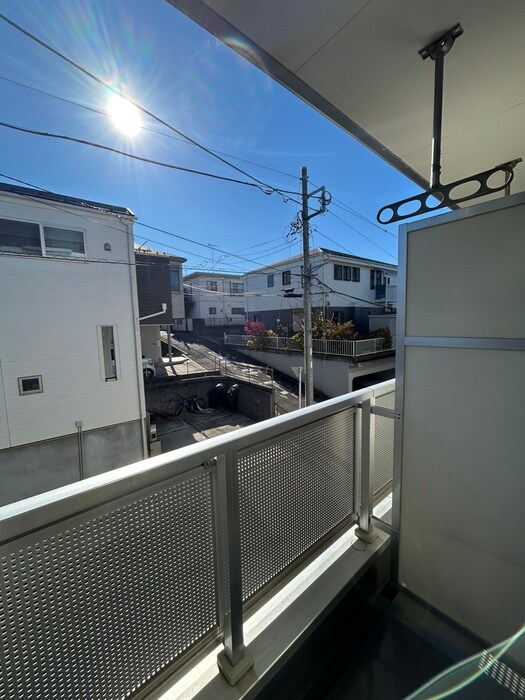 物件内観写真16　(室内からの展望)