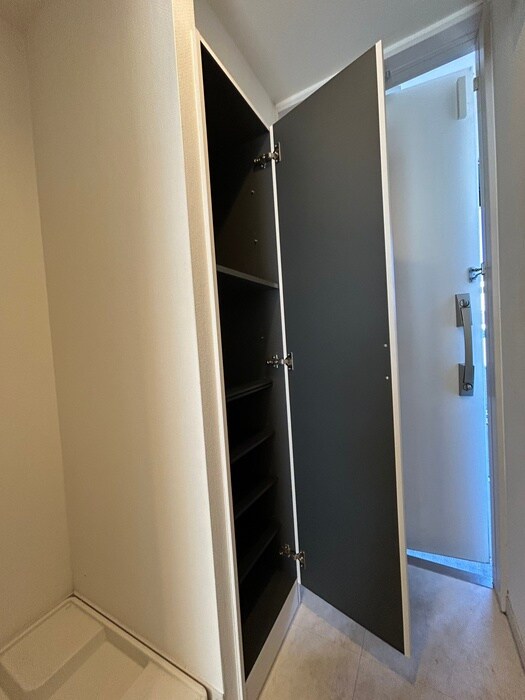 物件内観写真17　(靴箱)