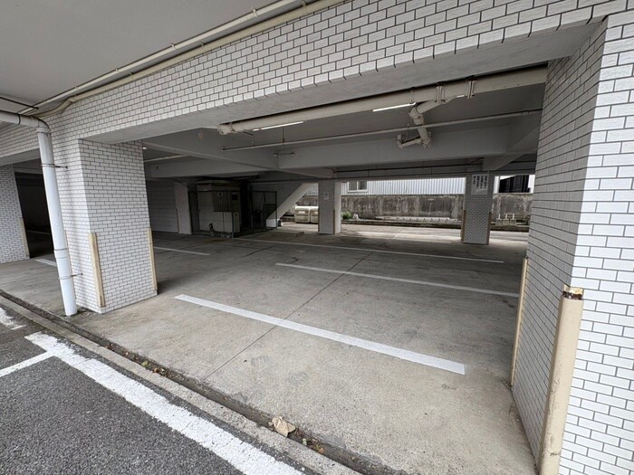 物件外観写真6　(外観写真)