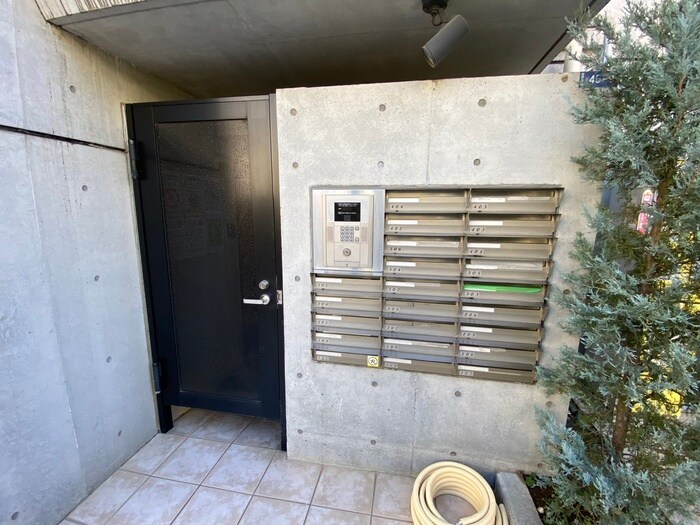 物件外観写真6　(建物設備)