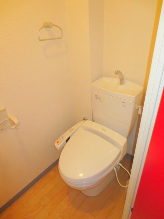 物件内観写真14　(トイレ)