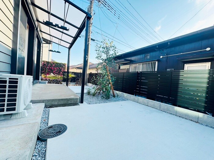 物件外観写真5　(駐輪場)