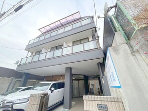 西澤ビル外観写真