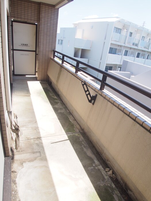 物件内観写真8　(ベランダ・バルコニー)