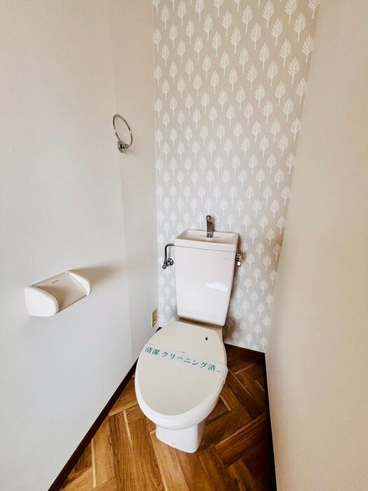 物件内観写真11　(トイレ)