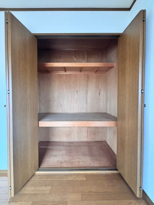 物件内観写真13　(収納)