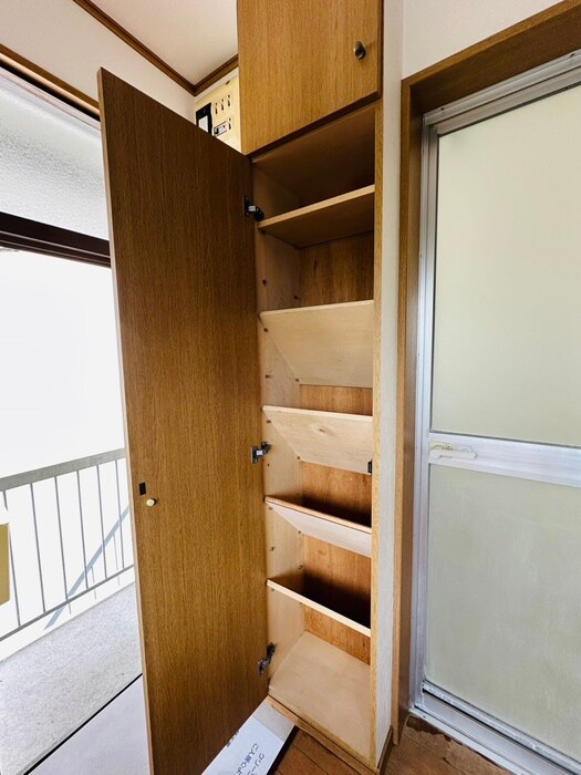 物件内観写真16　(靴箱)