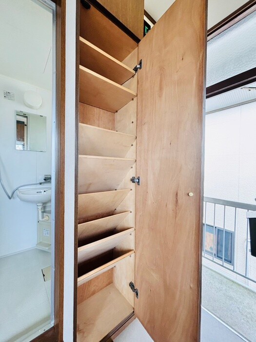 物件内観写真21　(靴箱)