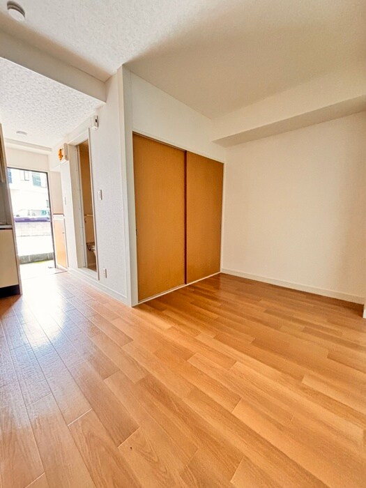 物件内観写真13　(居室)