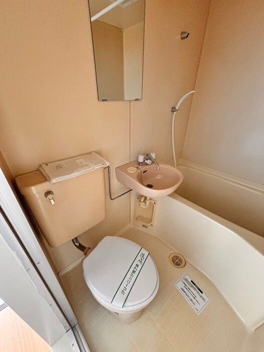 物件内観写真16　(トイレ)