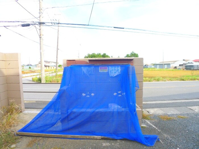 物件外観写真4　(建物設備)