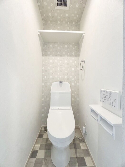 物件内観写真15　(トイレ)