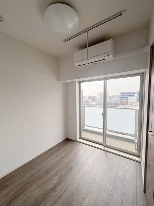 物件内観写真16　(室内からの展望)