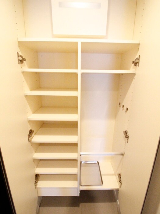 物件内観写真17　(靴箱)