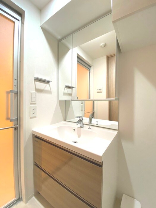 物件内観写真14　(洗面)