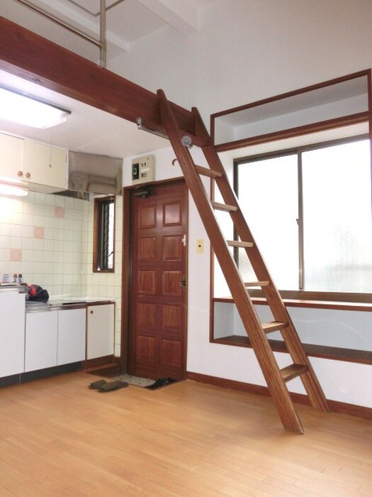 物件内観写真9　(居室)