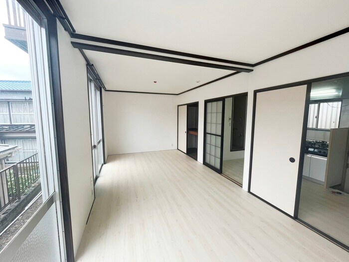 物件内観写真8　(居室)