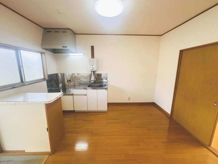 物件内観写真8　(居室)