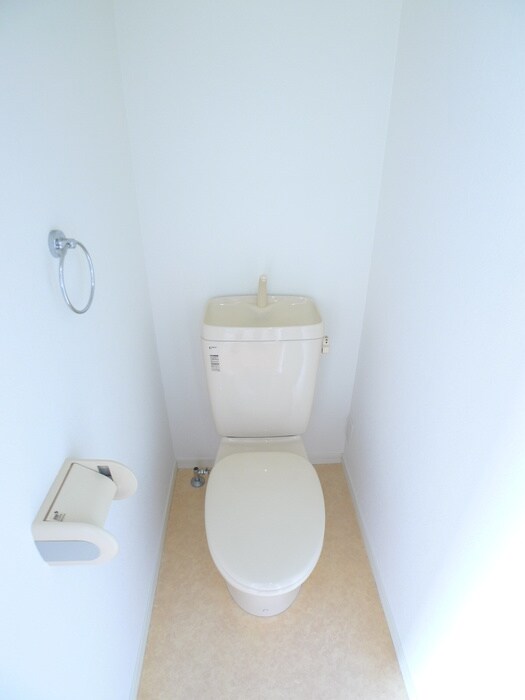 物件内観写真14　(トイレ)